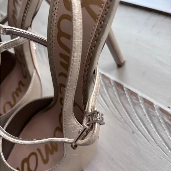 Sam Edelman Women's Ayla mettalic Heels - Picture 3 of 8